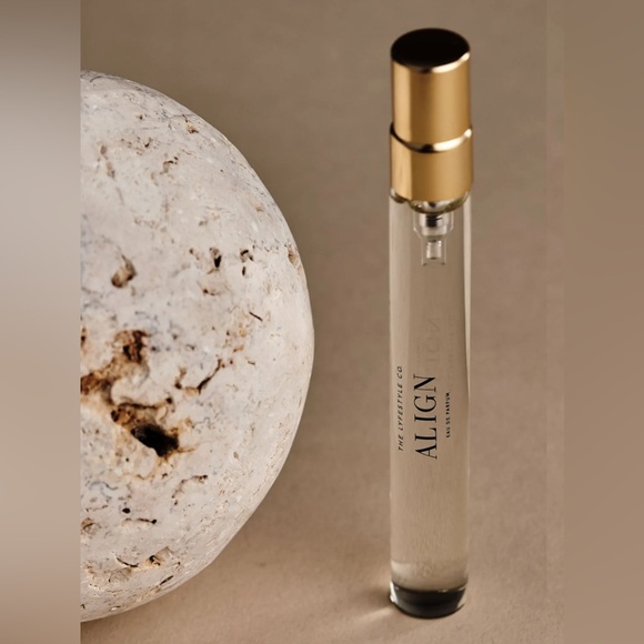 THE LYFESTYLE CO. Align. - Picture 3 of 7